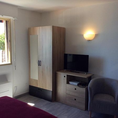 Poseidon Apartment กาญเนอ-ซูร์-แมร์ ภายนอก รูปภาพ