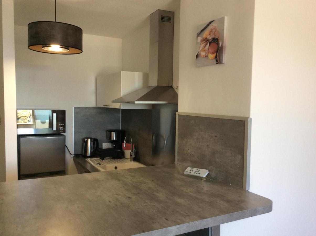 Poseidon Apartment กาญเนอ-ซูร์-แมร์ ภายนอก รูปภาพ