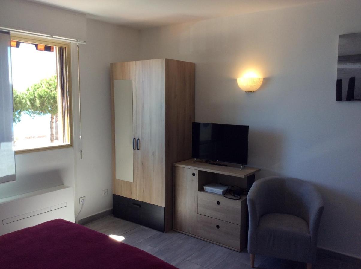 Poseidon Apartment กาญเนอ-ซูร์-แมร์ ภายนอก รูปภาพ
